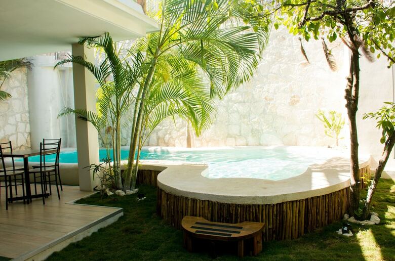 Bed & Breakfast Pacha Tulum Boutique Hotel