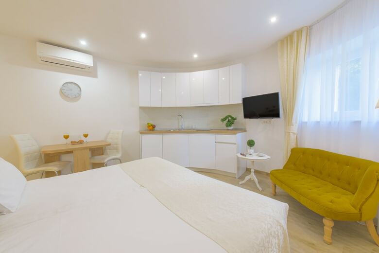 Hotel Best Location Apartments