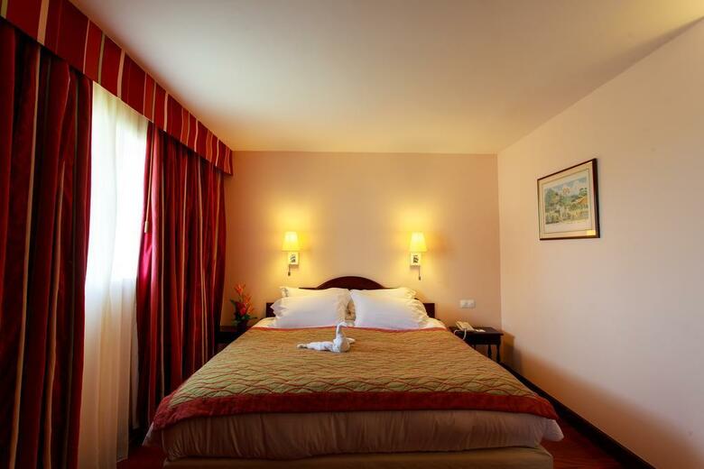 Hotel Bakoua Les Trois Ilets