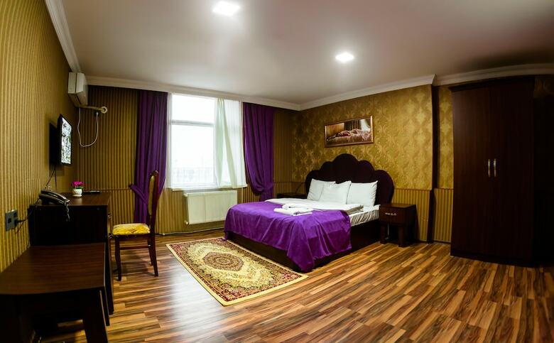 Renessans Hotel Baku