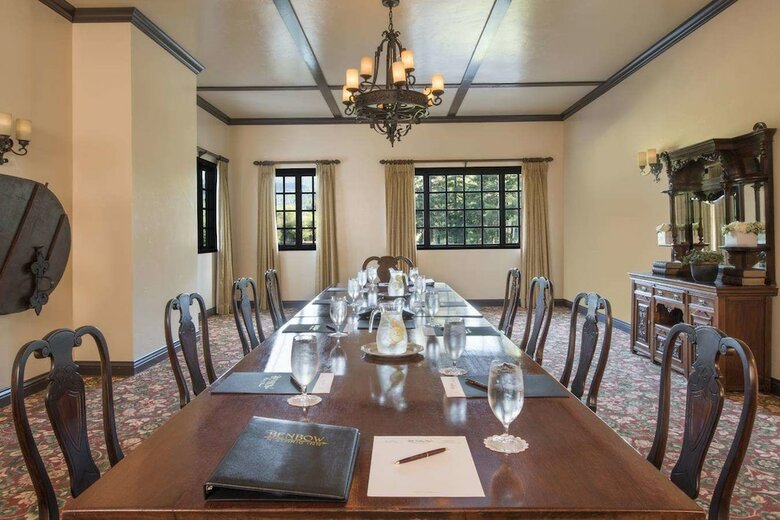 Hotel Benbow Historic Inn