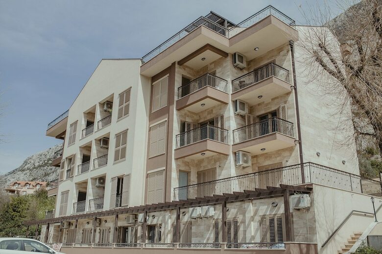 Apartments Dimitris III
