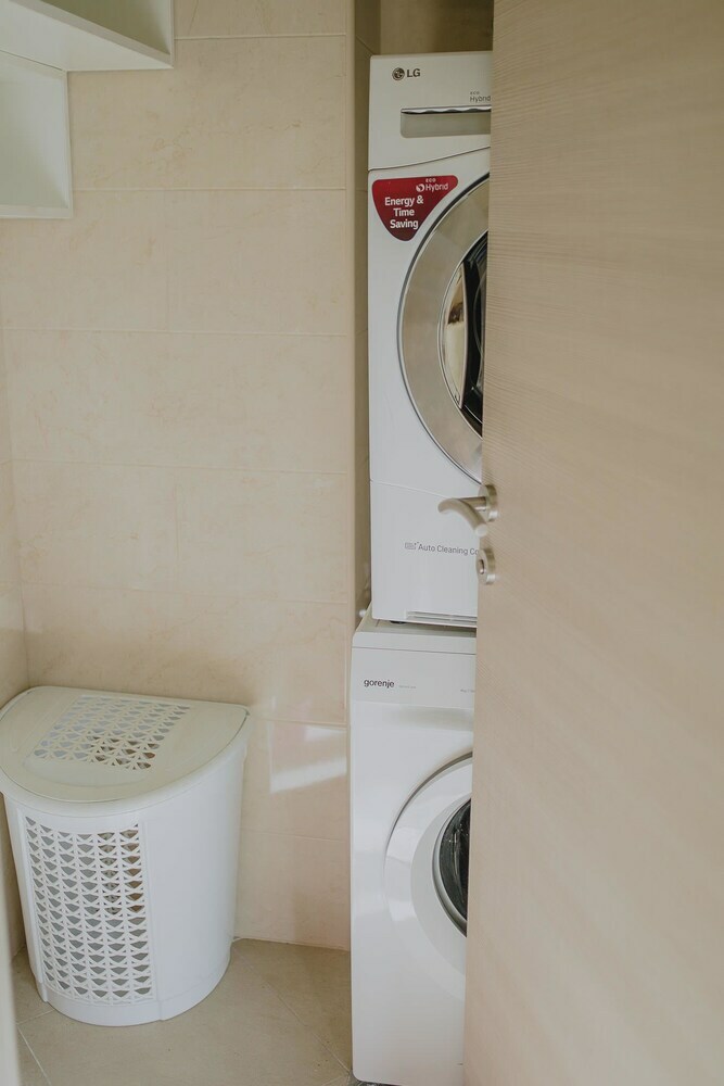 Apartments Dimitris III