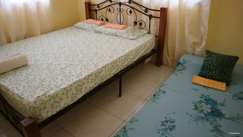 Hotel D' Downhill