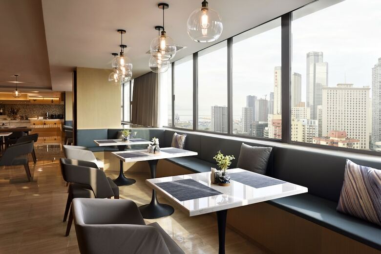 Atour Hotel Zhongshan Square Dalian