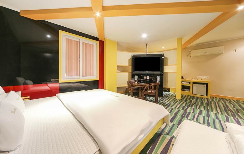 The Sharp Hotel