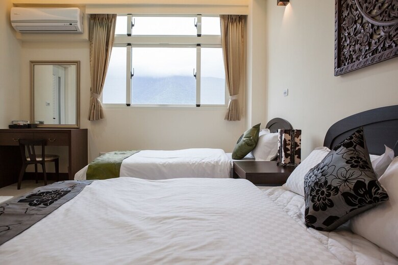 Village150 B&B