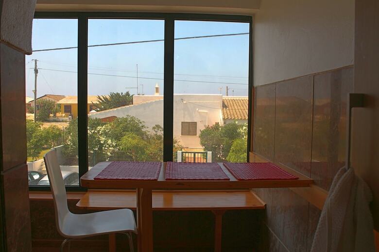 Hostal Faro Beach Life Hostel