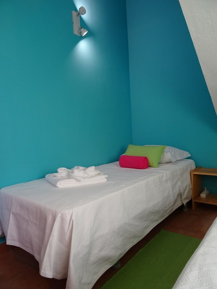Hostal Faro Beach Life Hostel