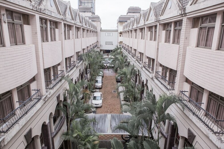 East Coast Hotel