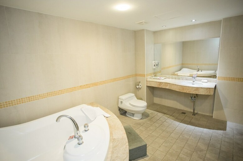 East Coast Hotel