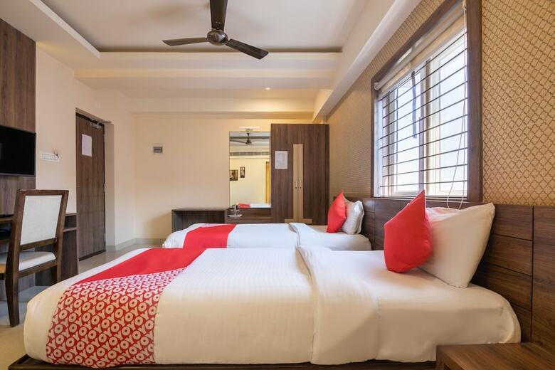 Hotel Oyo 8480 A2b Electronic City