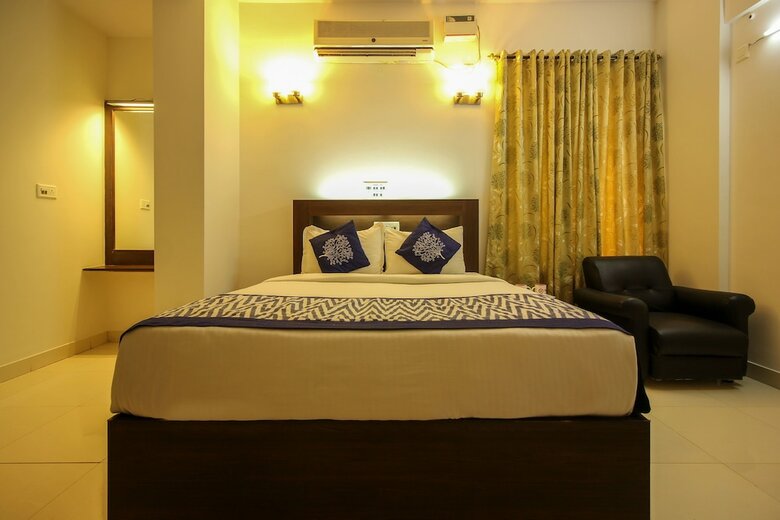 Hotel Oyo 7897 Status Suites