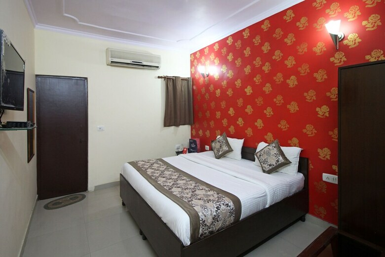 Oyo 9148 Hotel Global Inn