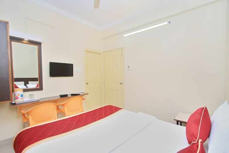 Hotel Oyo 9991 Sai Ram Residency