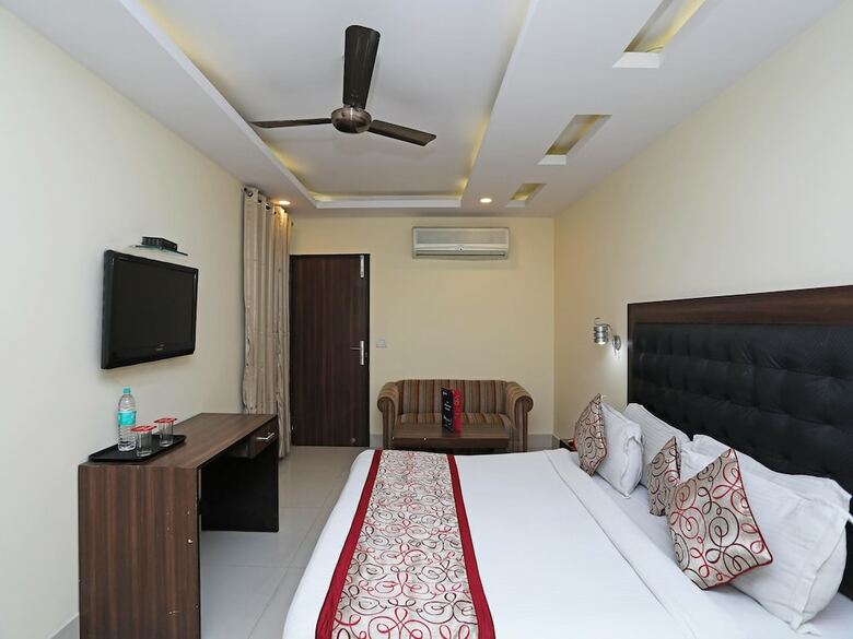 Oyo 484 Rts Hotel
