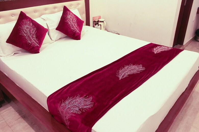 Oyo 6169 Hotel Prem Deluxe