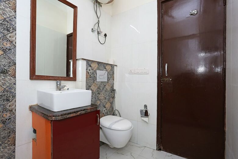 Hotel Zara Grand