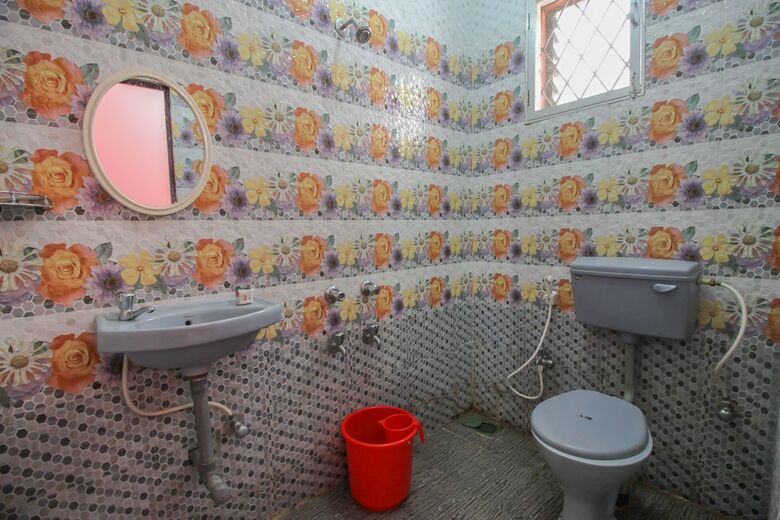 Hotel Oyo 10728 Home Near Calangute Beach