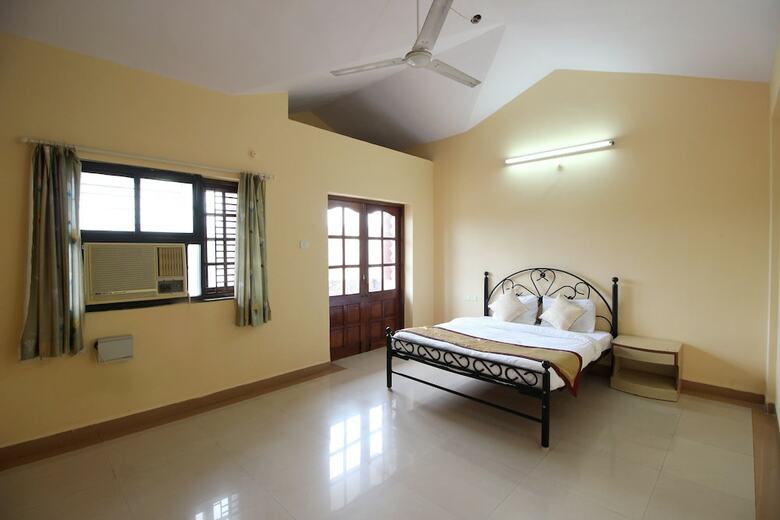 Apartamentos Oyo 10383 Home 2bhk Dona Paula Beach