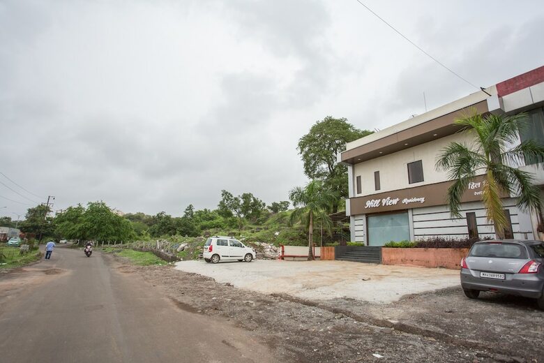 Hotel Oyo 7156 Hill View Residency