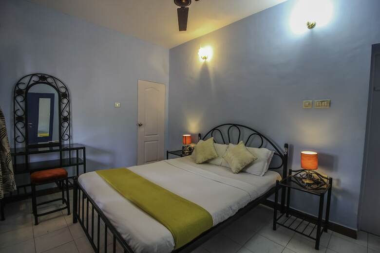 Oyo 10401 Home 4bhk Villa Assagaon