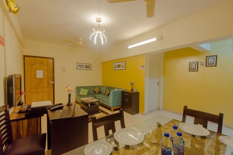 Oyo 10053 Apartment Powai