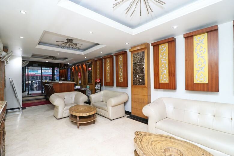 Oyo 10848 Hotel Geeson
