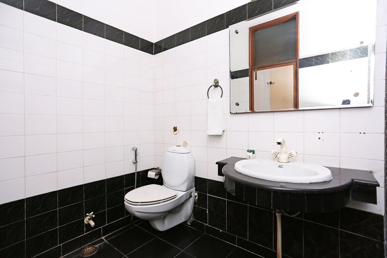 Hotel Oyo 3559 Kalkaji
