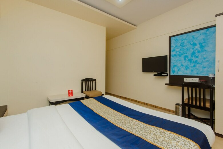 Oyo 10248 Hotel Sahar International
