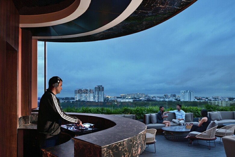Hotel Courtyard By Marriott Bengaluru Hebbal