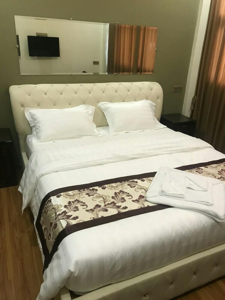 Hotel Shwe Ni