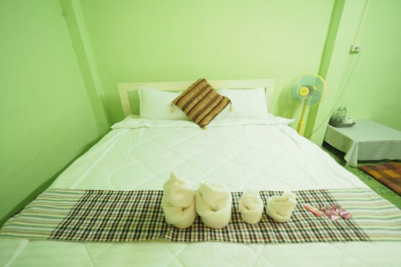Hostal Ram Yai Homestay