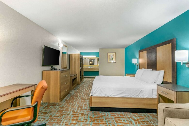 Hotel Rodeway Inn