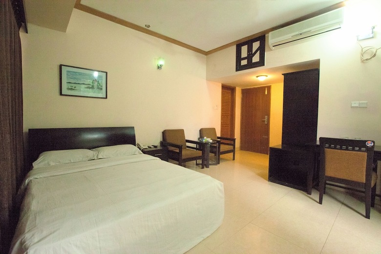 Hotel White Orchid