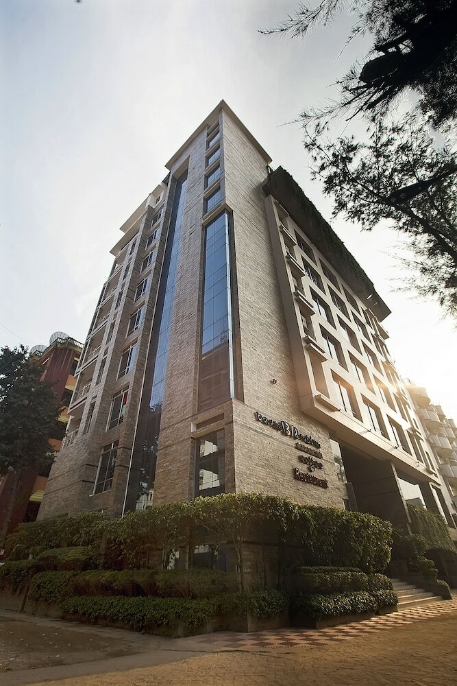 Hotel White Orchid