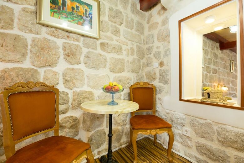 Apartamentos Juliette's Palace Studios