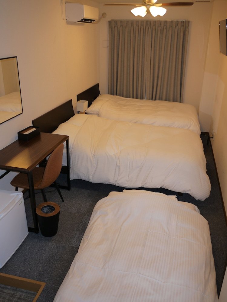 Hostal Rota Hostel