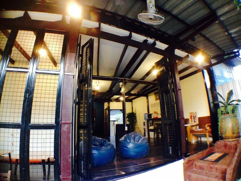 Hostal Viman Guesthouse - Hostel