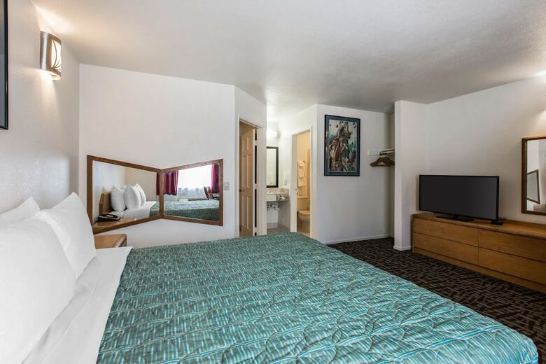 Motel Rodeway Inn Beaumont 1-10