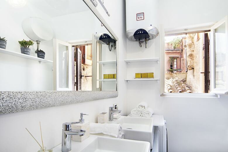 Casa Bella Pantheon Luxury Apartment