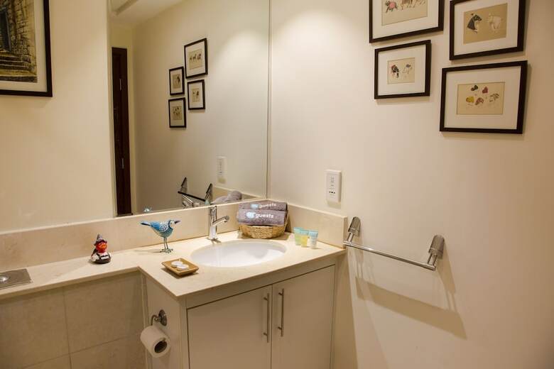 Higuests Vacation Homes - The Residences