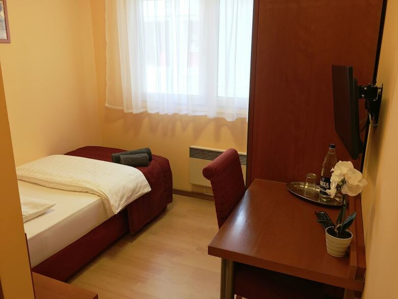 Hotel Jelinski Beherbergungsst�tten