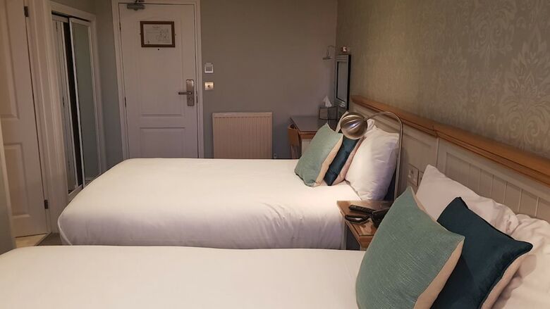 Star Hotel