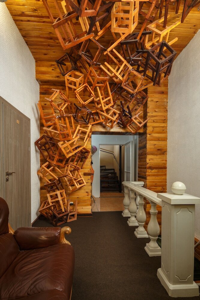 Mezzanine Hotel