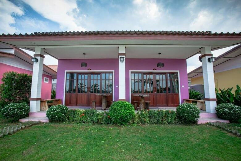 Hotel Baan Aob Oun