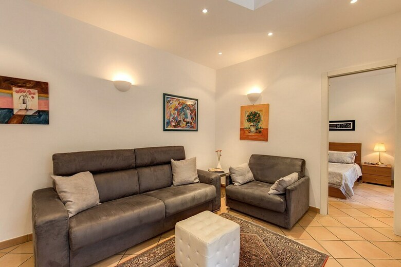 Ripa Apartment