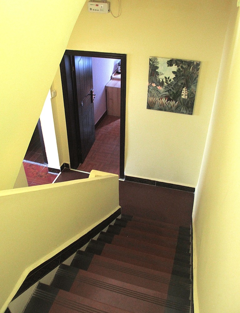 Hostal 8 Spaces