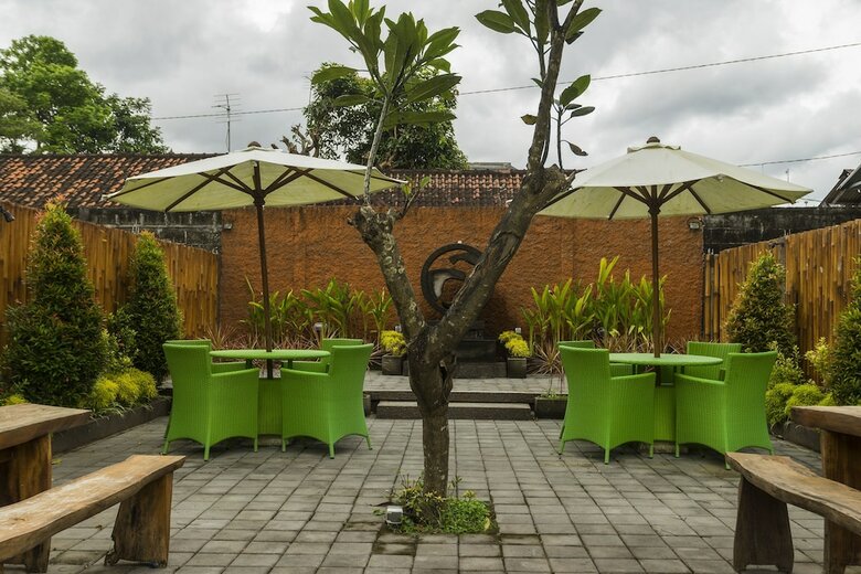 Bed & Breakfast Bali Wirasana Inn