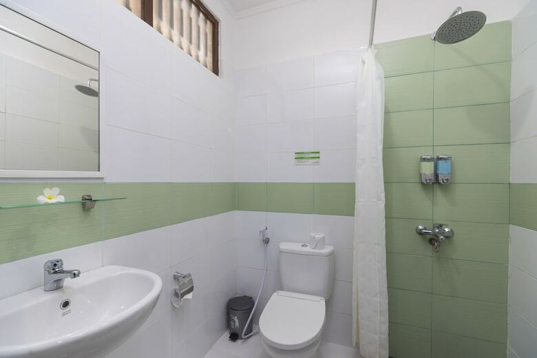 Bed & Breakfast Bali Wirasana Inn